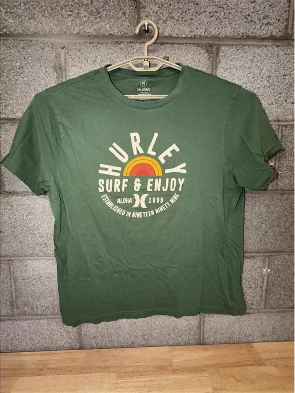 Hurley Surf Enjoy Tee Size 2XL 2010s Green Beach Graphic